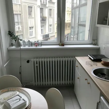 Base Apartment