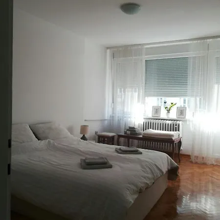 Base Apartment